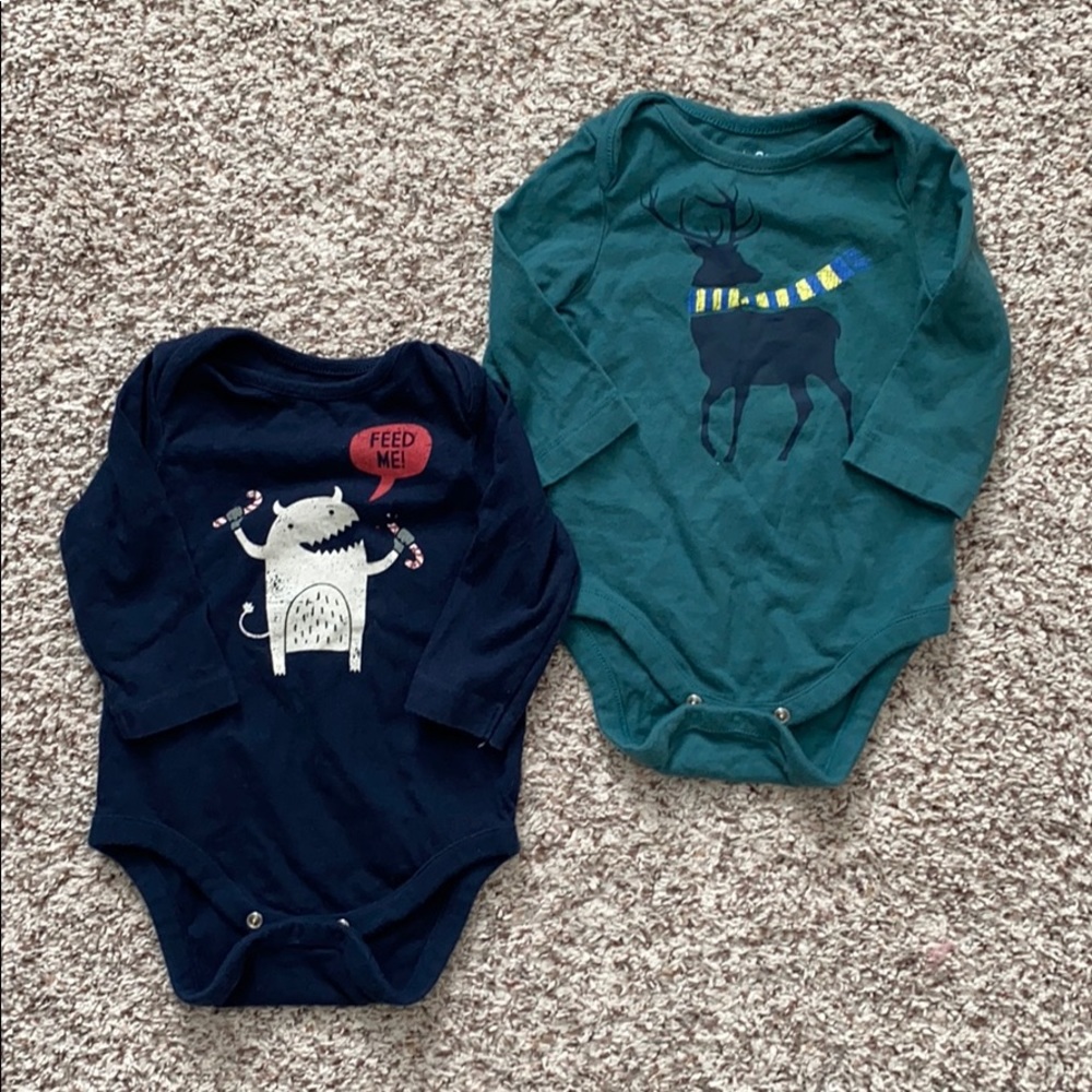 2 pair Boys 3-6 month Baby Gap onesie